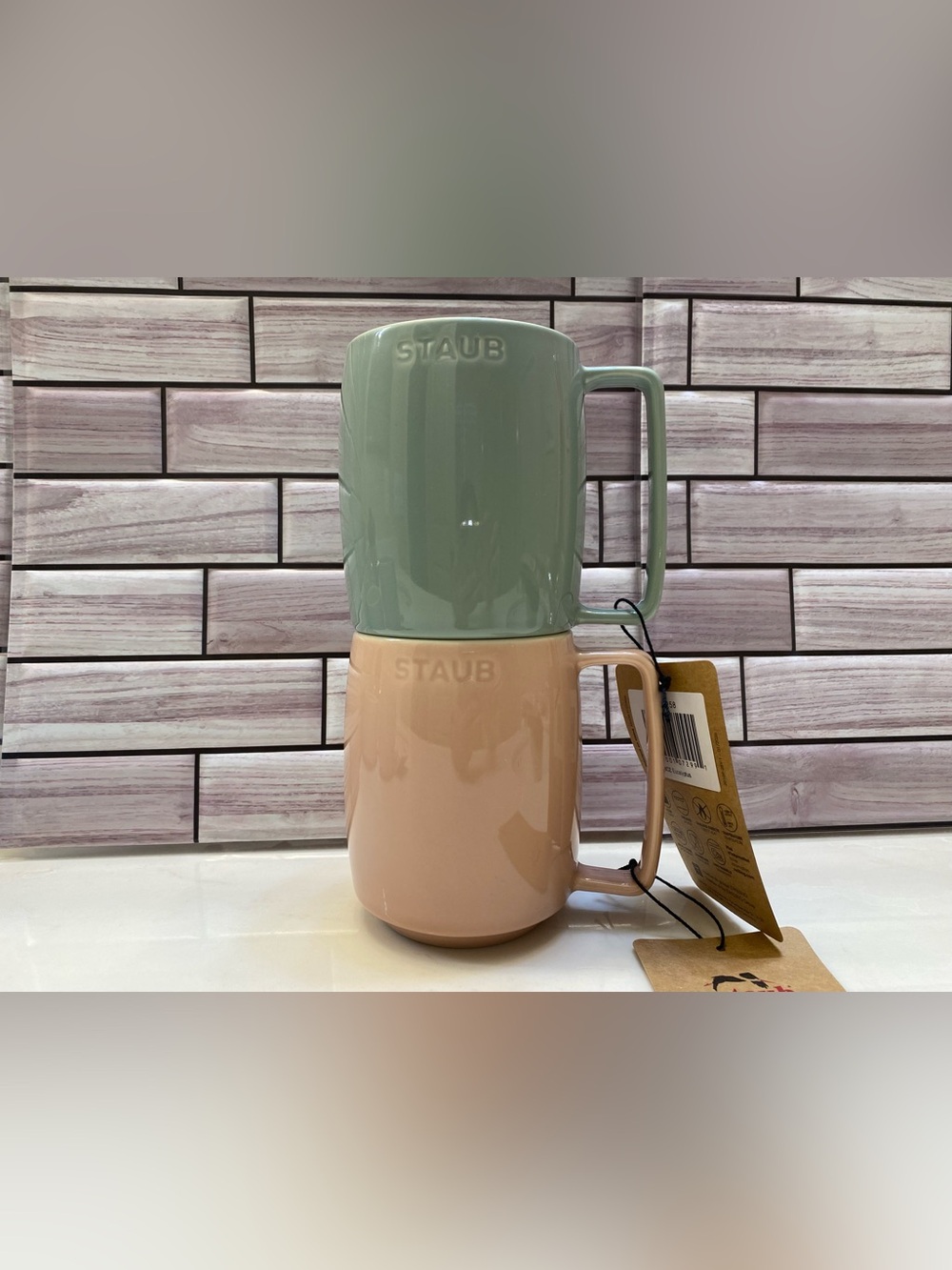 Staub ❤️ (2) Elevate everyday moments Stacking Mugs PK/GN NWT